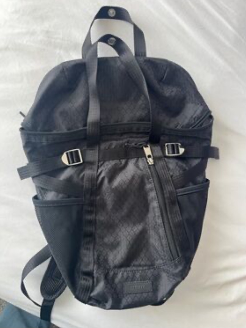 Athleta bapack